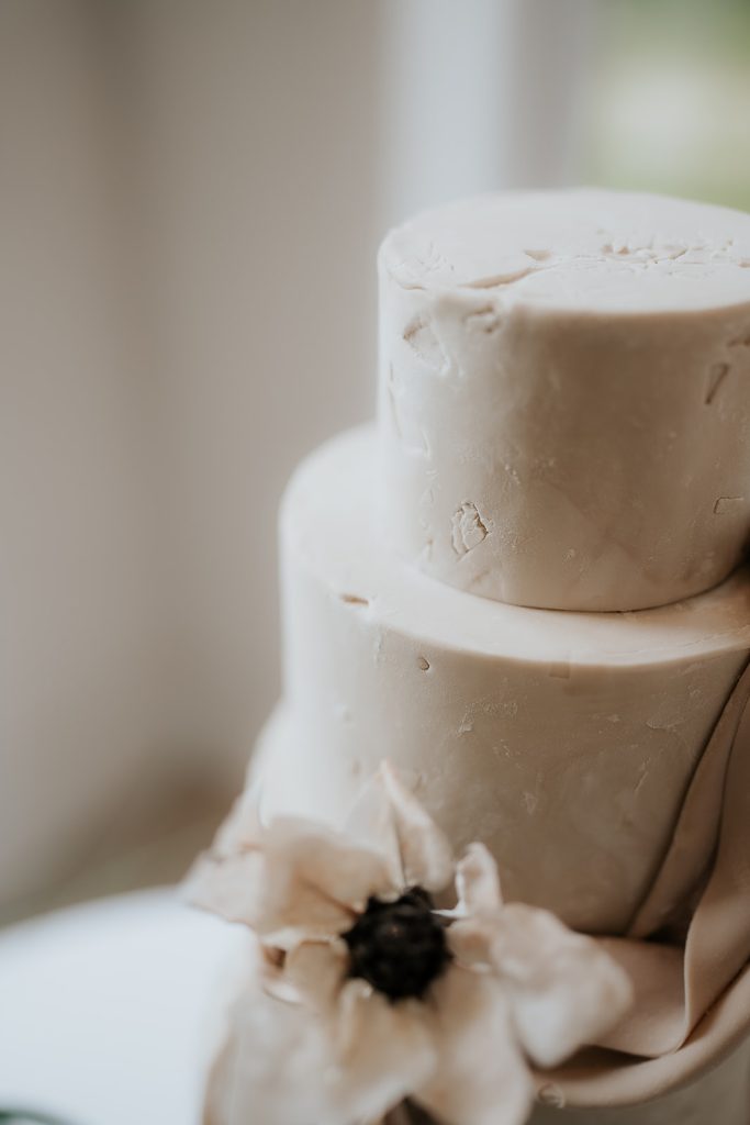 Luxury contemporary wedding cake by The Orchid Kitchen